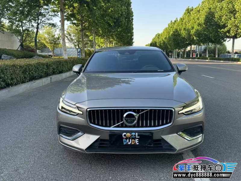 20年沃尔沃S60轿车抵押车出售
