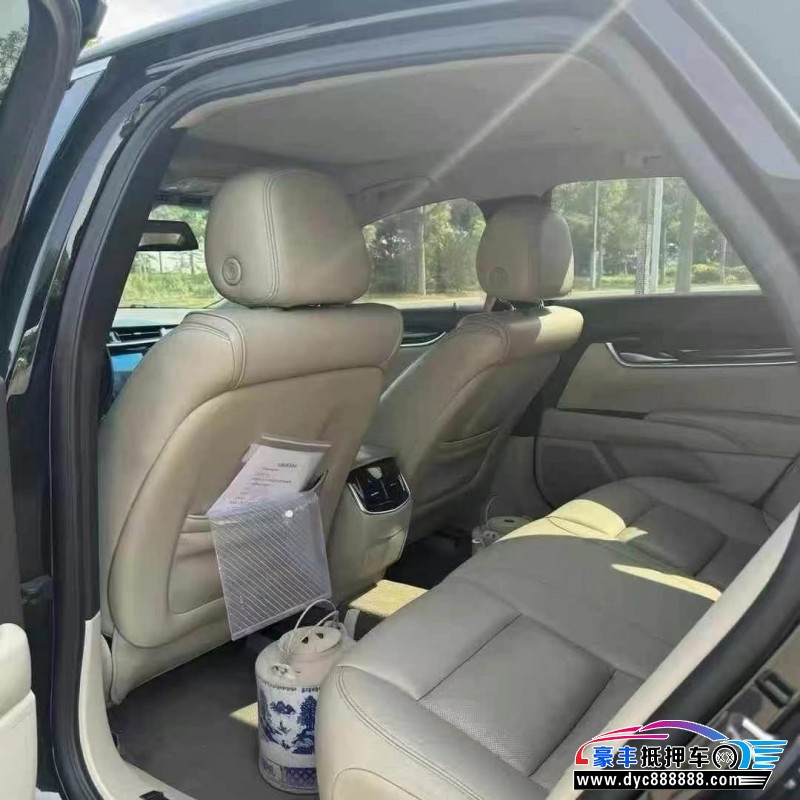 15年凯迪拉克XTS轿车抵押车出售