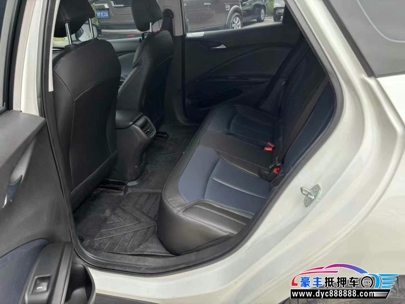 23年别克微蓝轿车抵押车出售