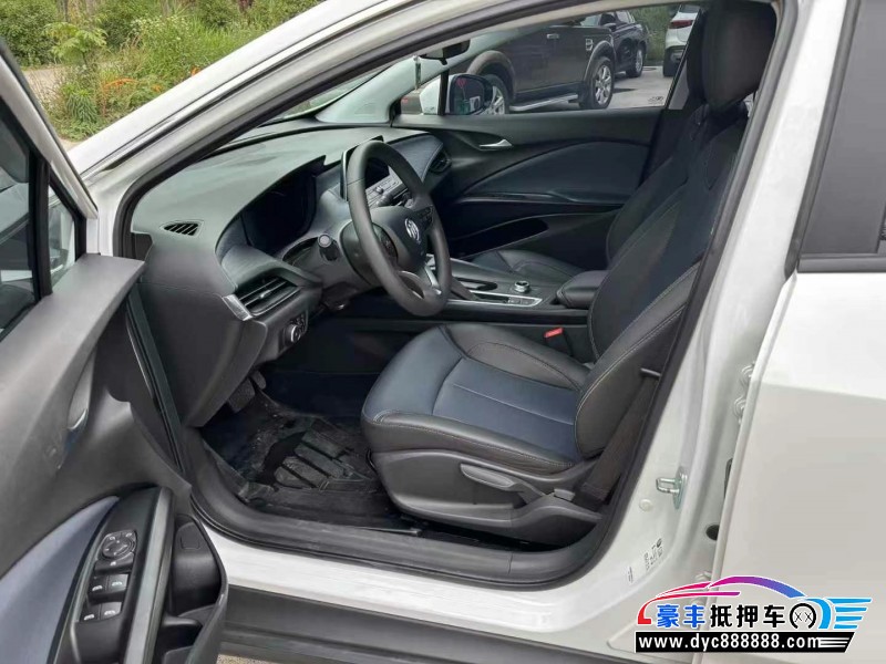 23年别克微蓝轿车抵押车出售