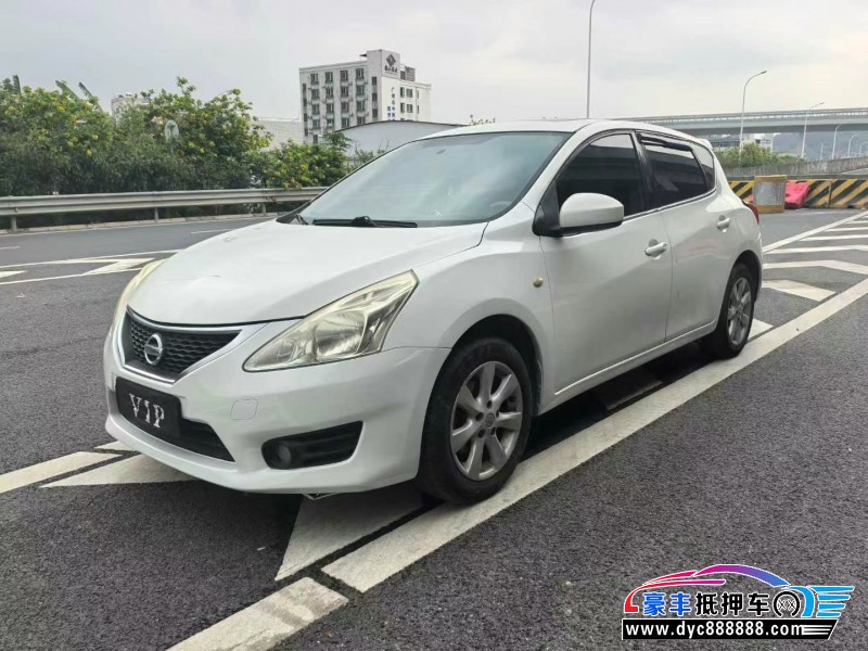 12年日产骐达轿车抵押车出售