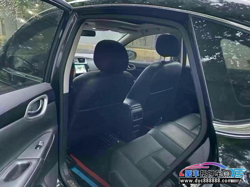 19年日产轩逸轿车抵押车出售