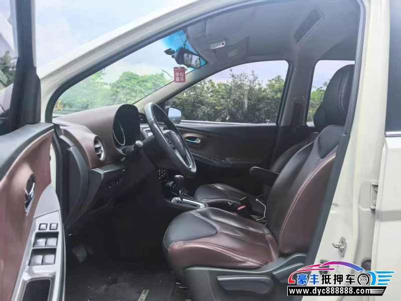 19年启辰M50V轿车抵押车出售