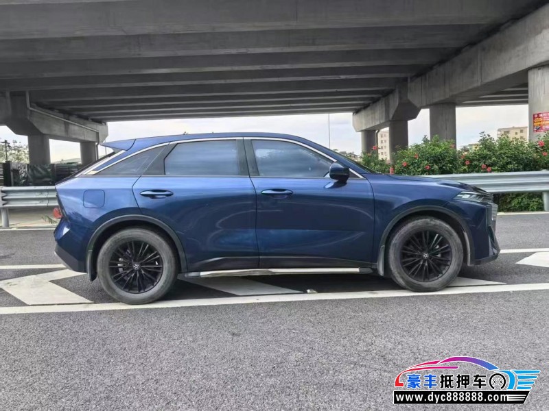 22年启辰大V轿车抵押车出售