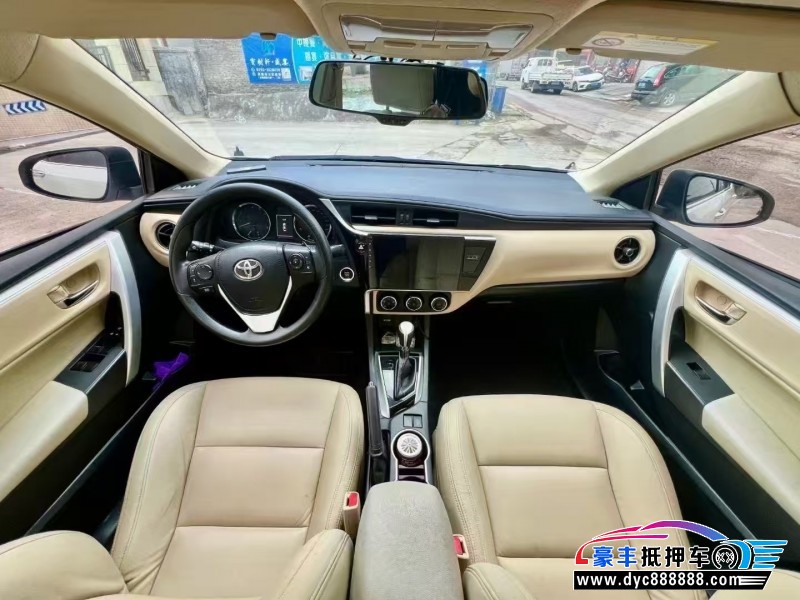 18年丰田雷凌轿车抵押车出售