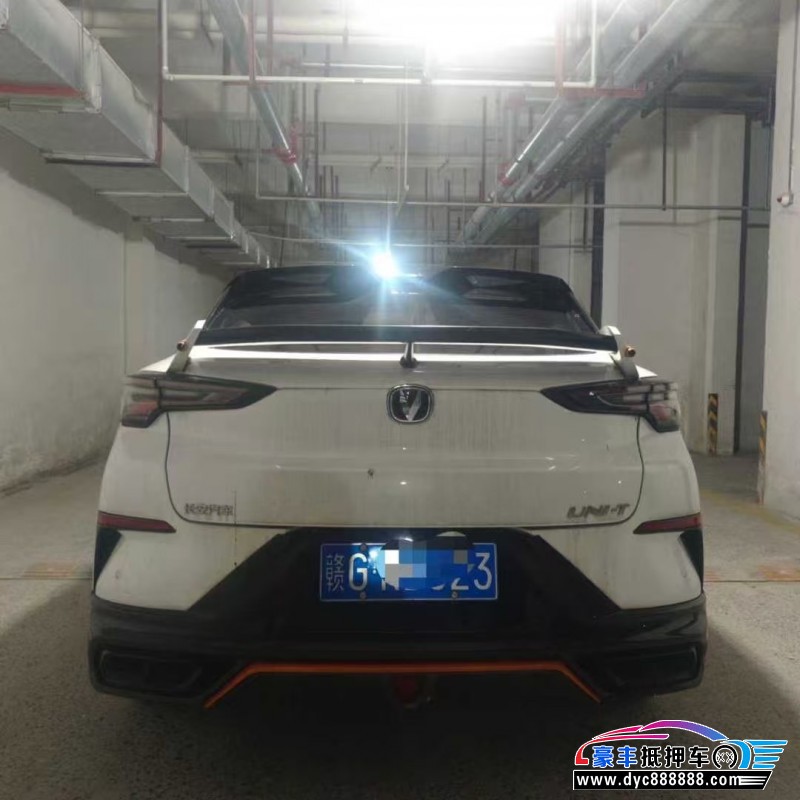 23年长安长安UNI轿车抵押车出售