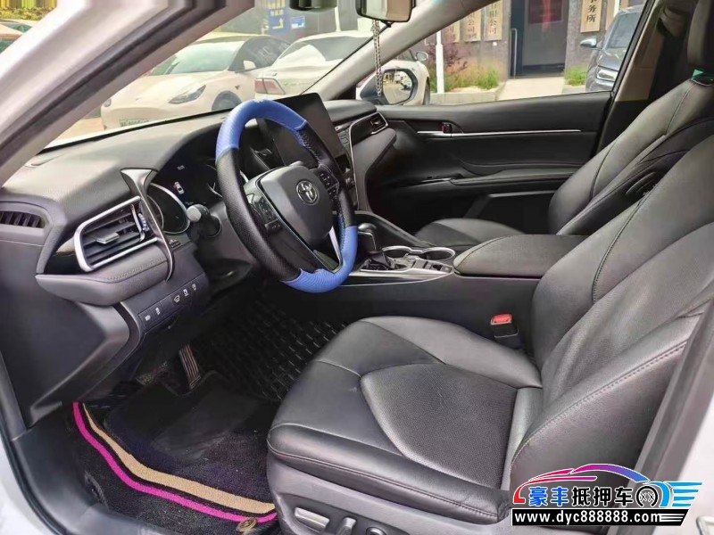 21年丰田凯美瑞轿车抵押车出售