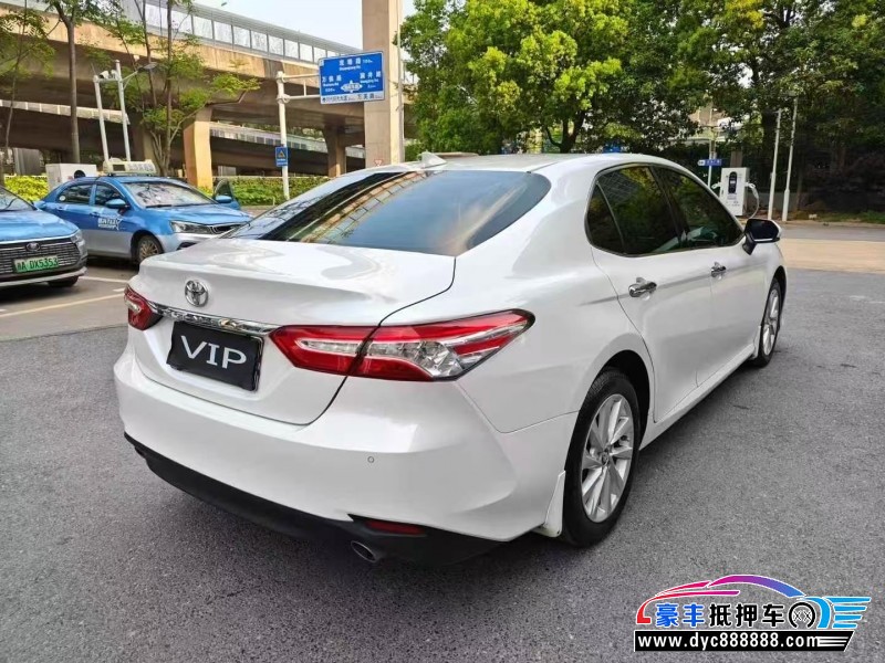 21年丰田凯美瑞轿车抵押车出售