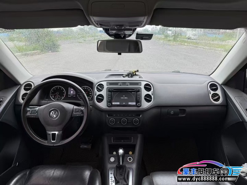 14年大众途观轿车抵押车出售