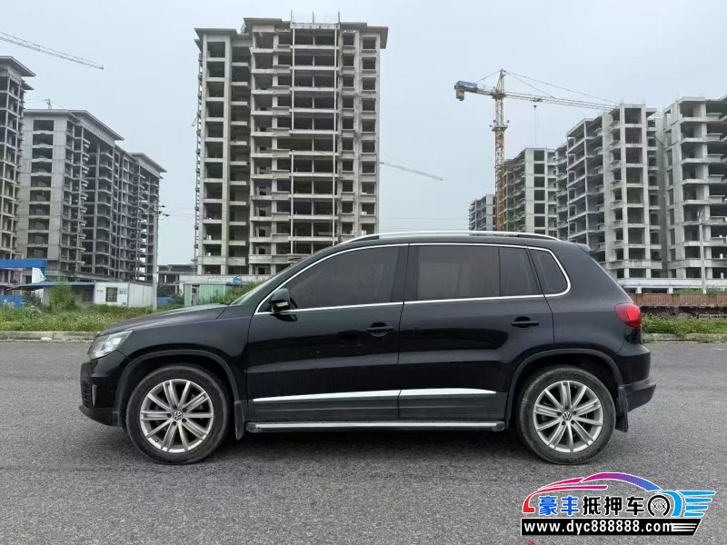 14年大众途观轿车抵押车出售