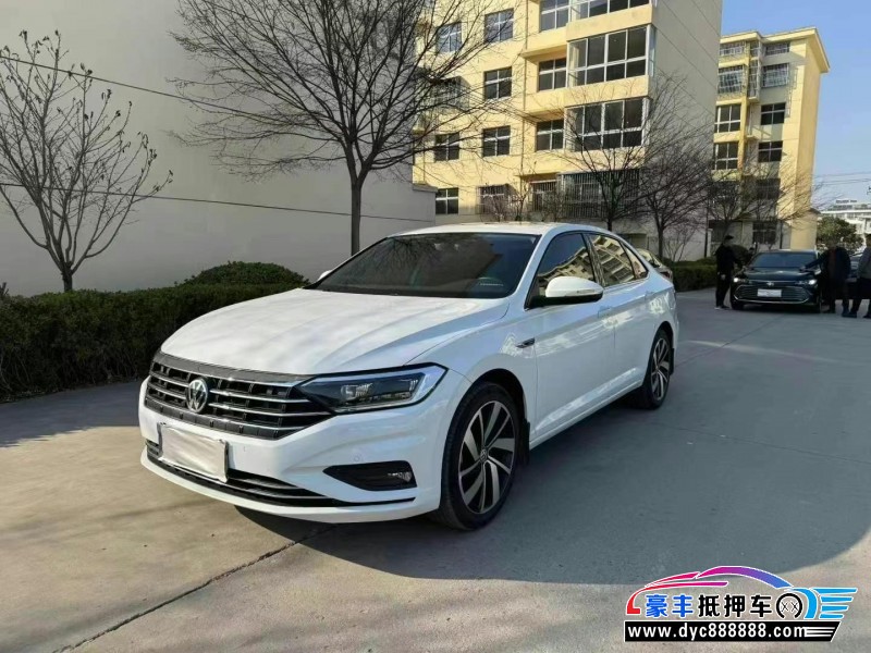 22年大众速腾轿车抵押车出售