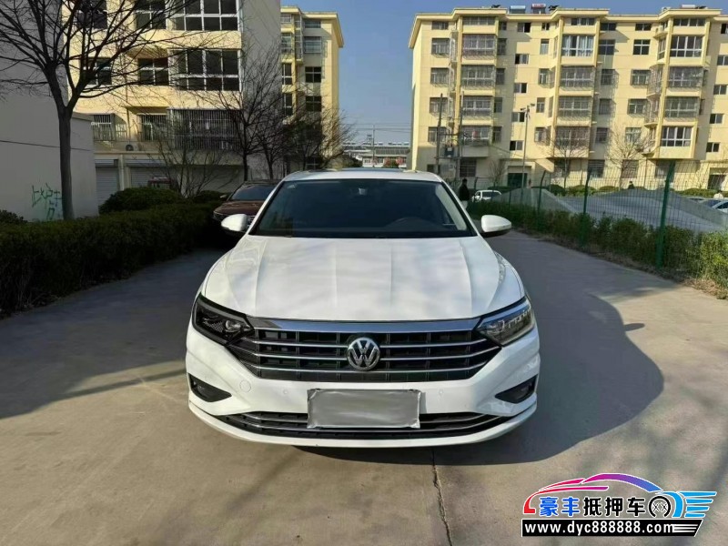 22年大众速腾轿车抵押车出售