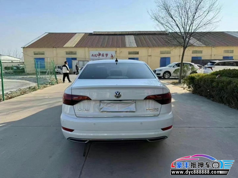 22年大众速腾轿车抵押车出售