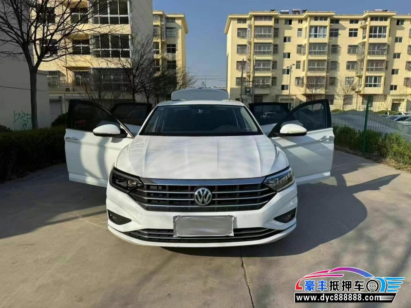 22年大众速腾轿车抵押车出售