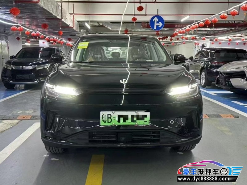 25年零跑C11轿车抵押车出售