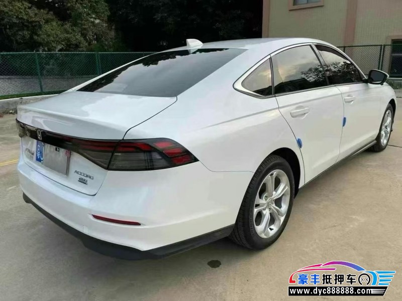 23年本田雅阁轿车抵押车出售