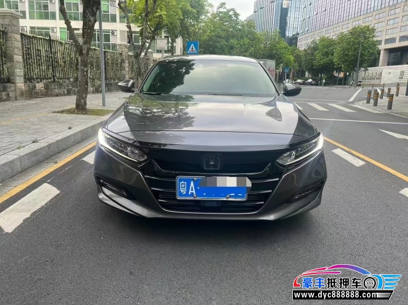 20年本田雅阁轿车抵押车出售