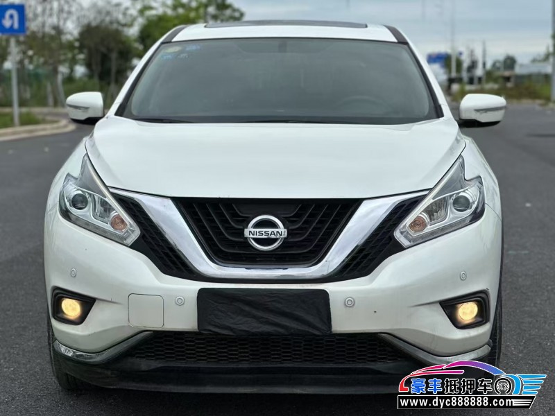 17年日产楼兰轿车抵押车出售