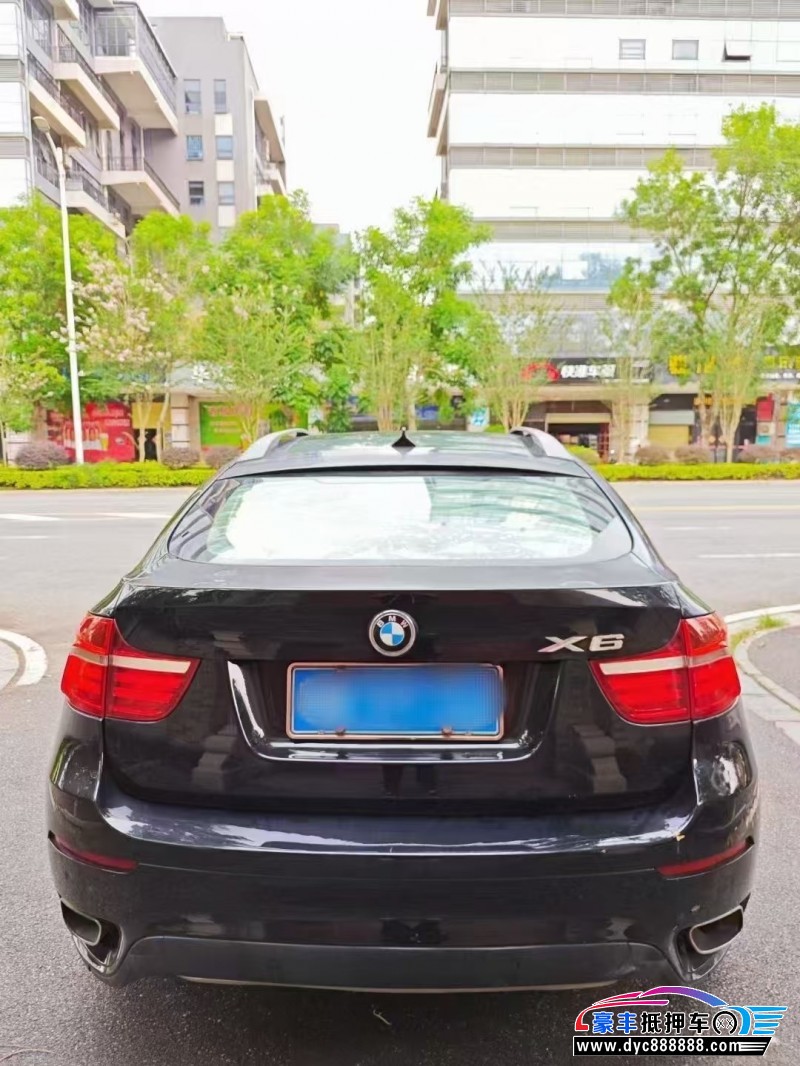 13年宝马X6轿车抵押车出售