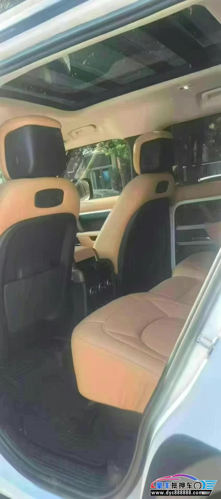 21年路虎卫士SUV抵押车出售