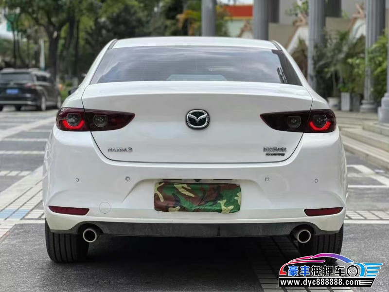 24年马自达昂克赛拉轿车抵押车出售