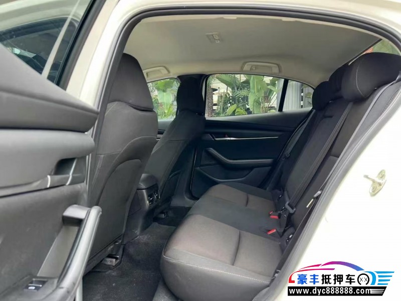 24年马自达昂克赛拉轿车抵押车出售