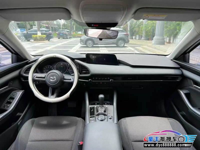 24年马自达昂克赛拉轿车抵押车出售