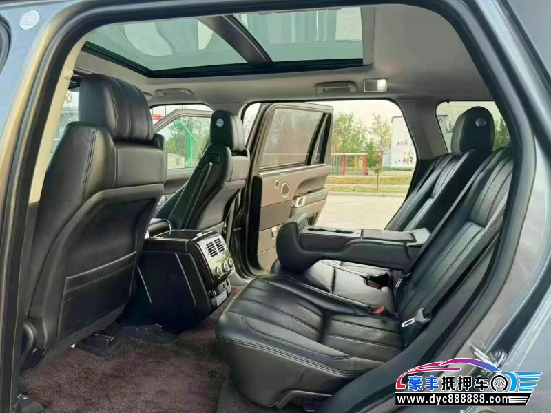18年路虎揽胜行政轿车抵押车出售