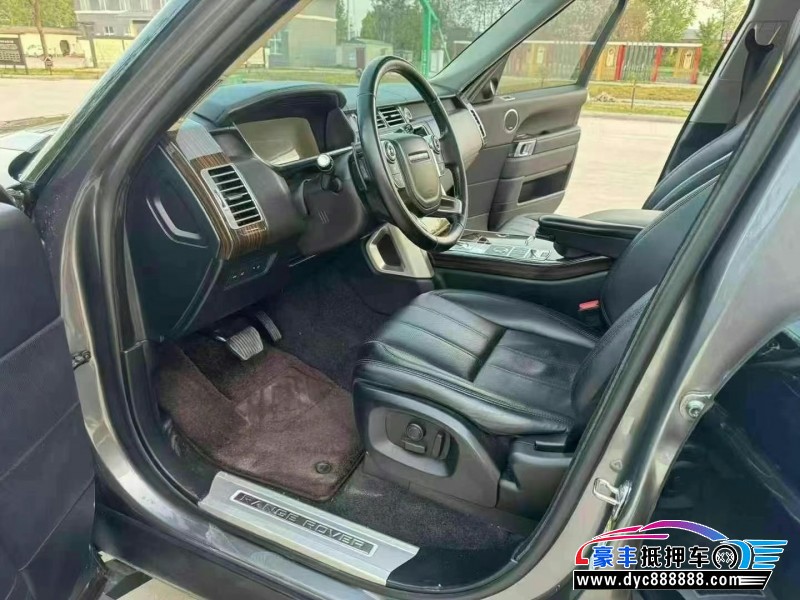 18年路虎揽胜行政轿车抵押车出售