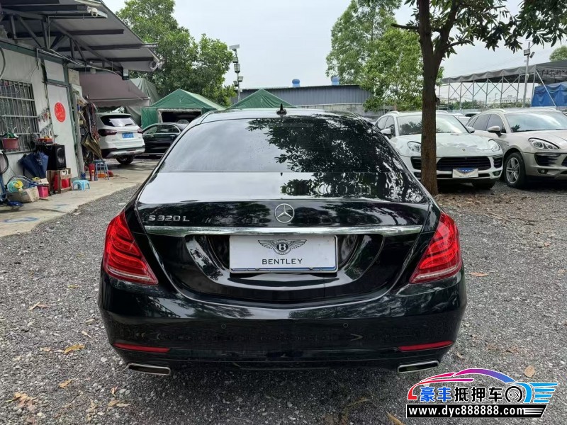 17年奔驰S轿车抵押车出售