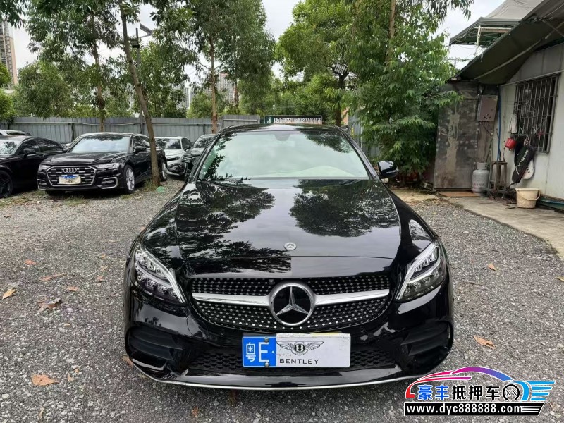 20年奔驰C轿车抵押车出售