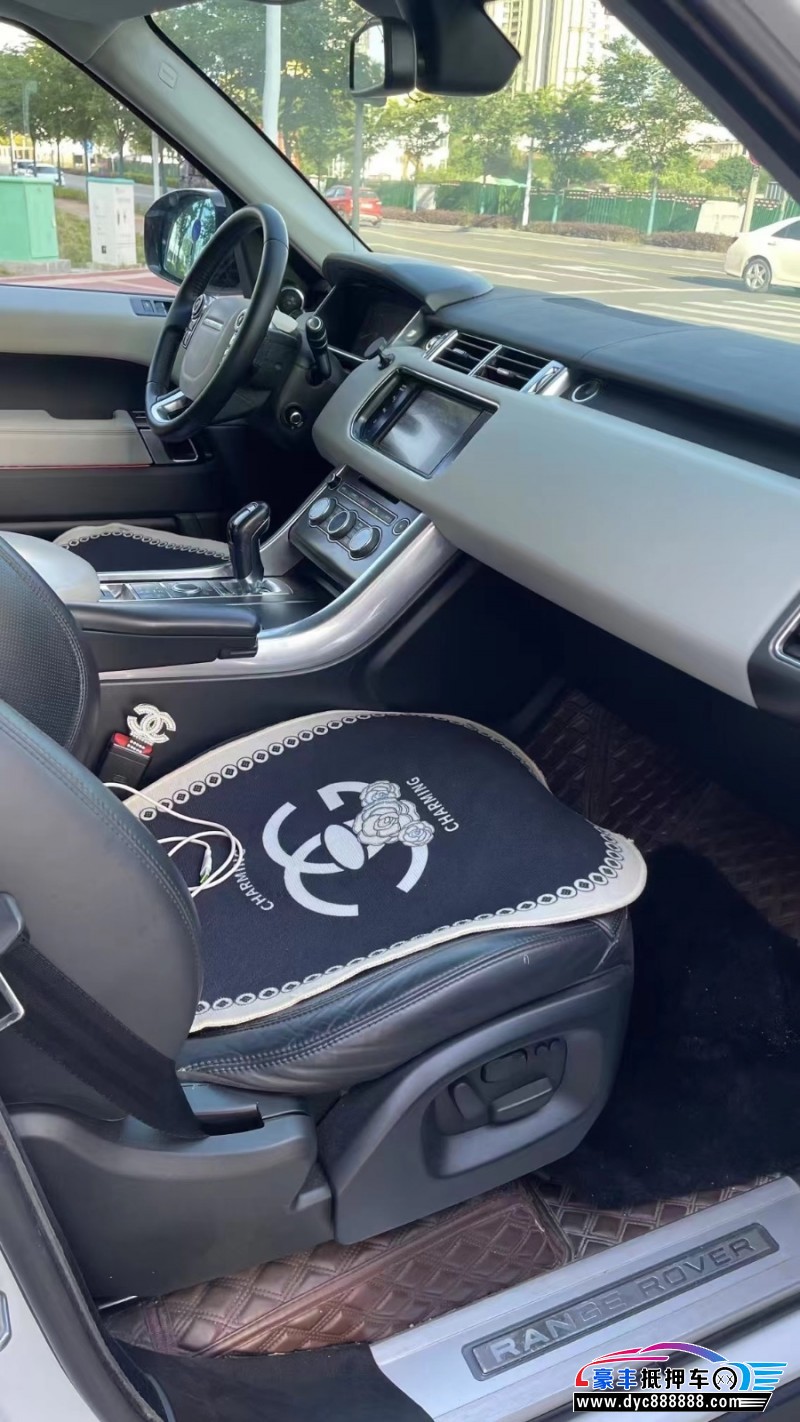 14年路虎揽胜运动轿车抵押车出售