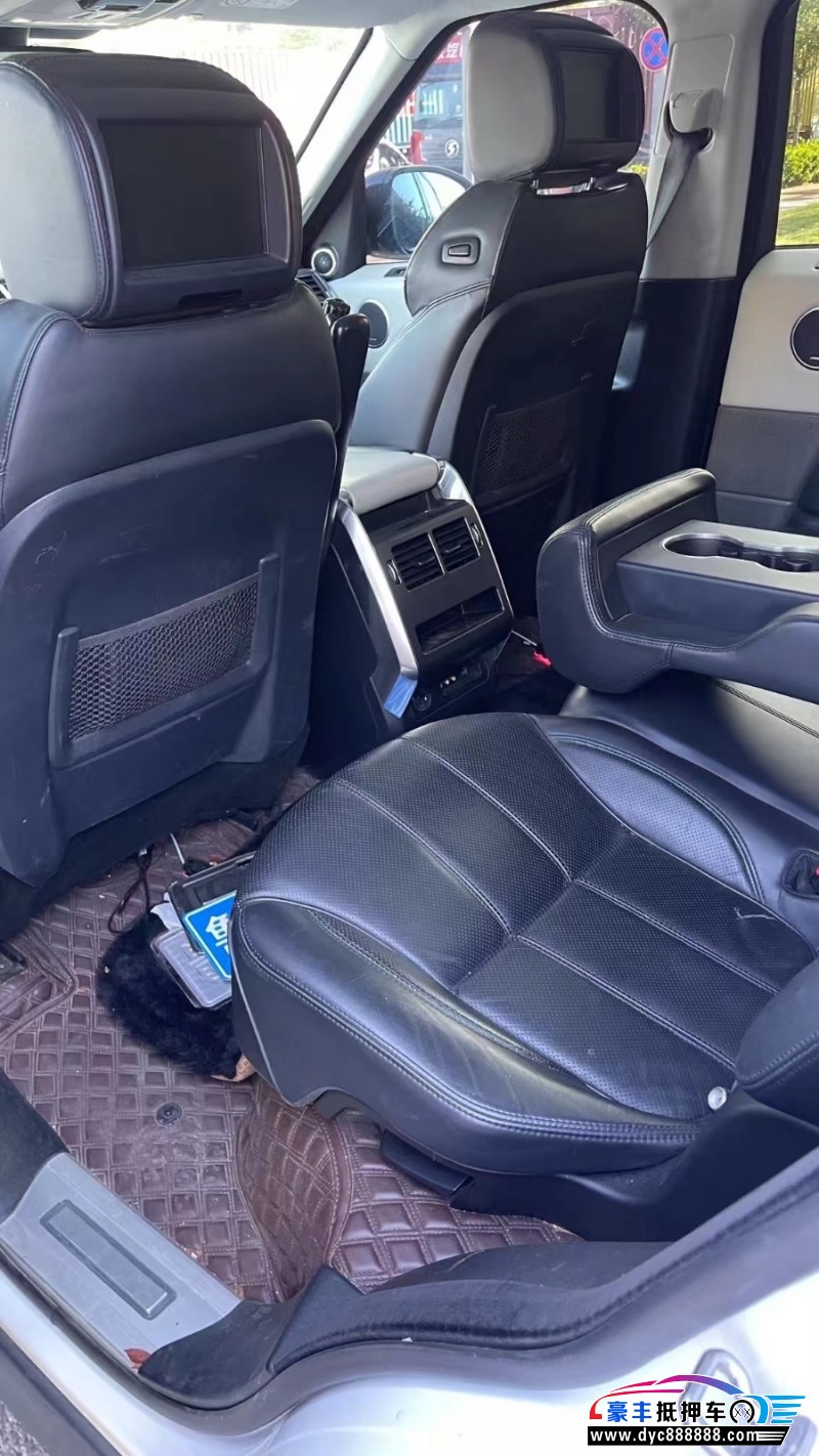 14年路虎揽胜运动轿车抵押车出售