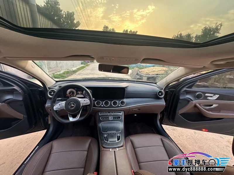 19年奔驰E轿车抵押车出售