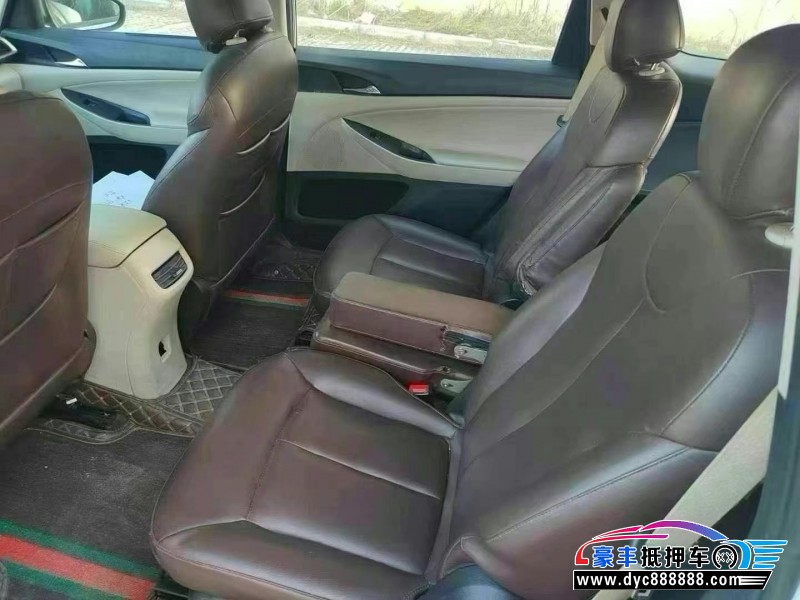 19年别克别克GL6轿车抵押车出售