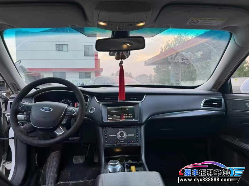 16年福特金牛座轿车抵押车出售