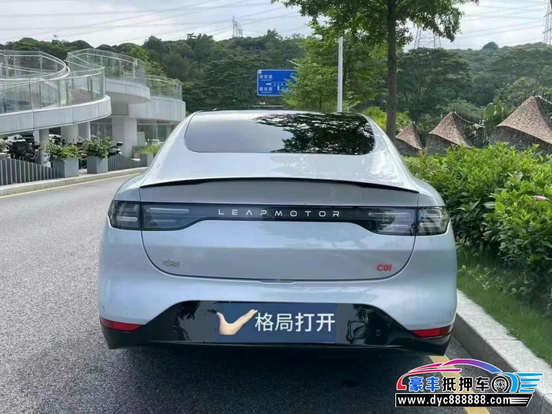 23年零跑c01轿车抵押车出售