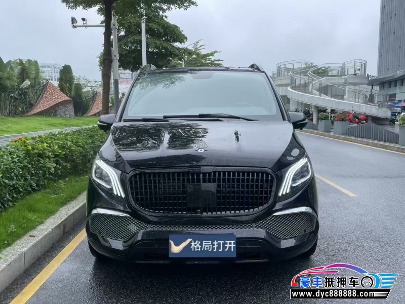 22年奔驰威霆轿车抵押车出售