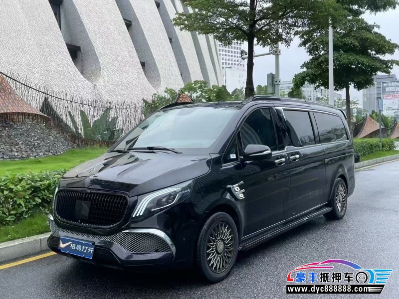 22年奔驰威霆轿车抵押车出售