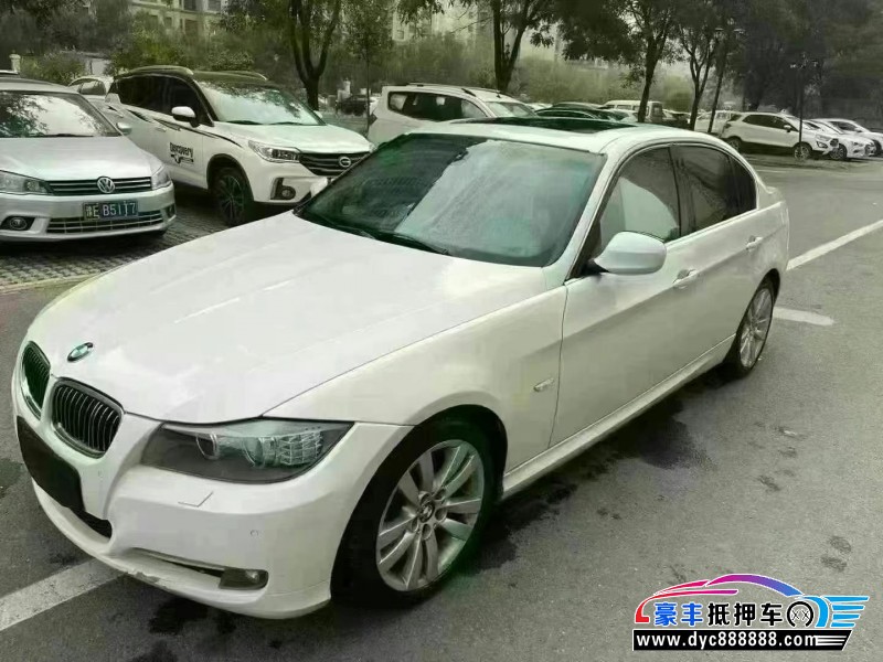 12年宝马3系轿车抵押车出售