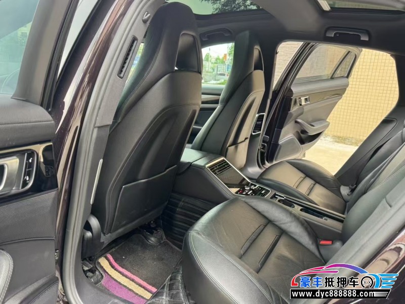 17年保时捷帕纳梅拉轿车抵押车出售