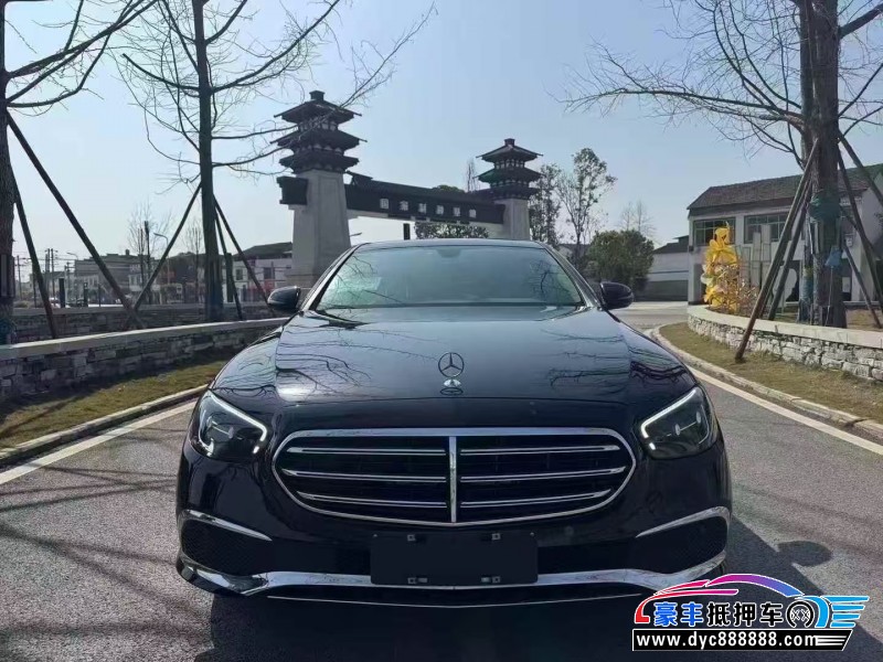 22年奔驰E轿车抵押车出售