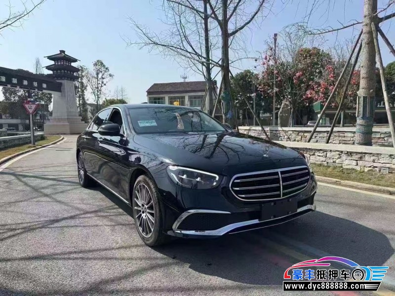 22年奔驰E轿车抵押车出售
