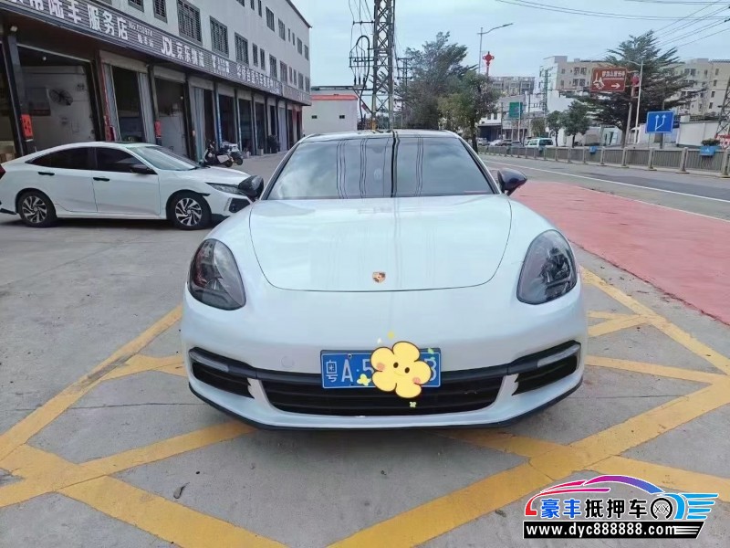 20年保时捷帕纳梅拉轿车抵押车出售