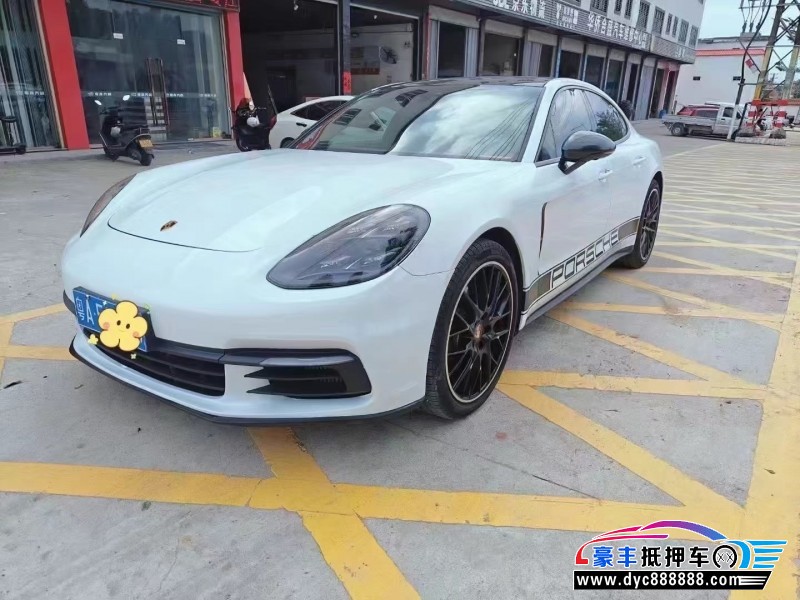20年保时捷帕纳梅拉轿车抵押车出售