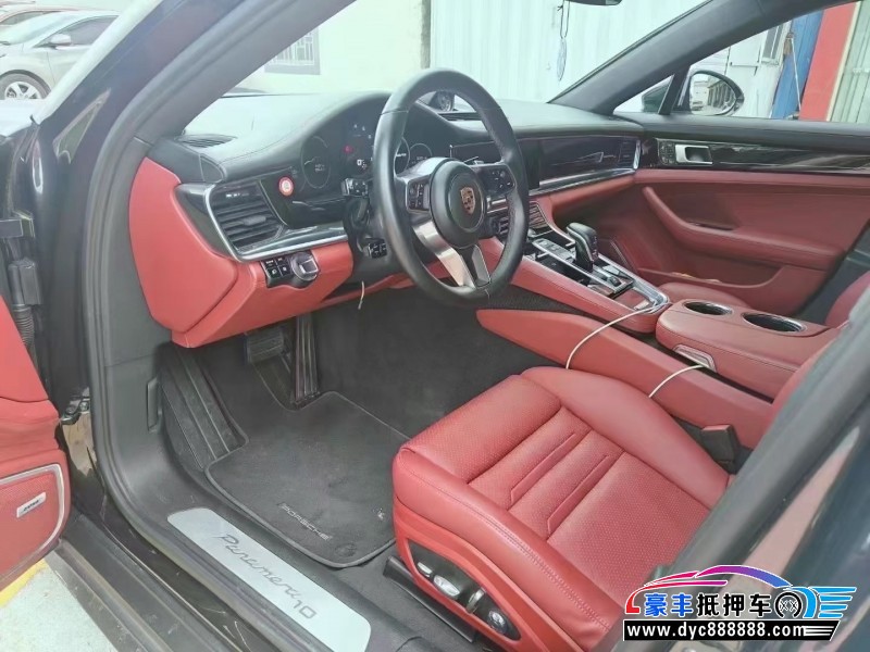 20年保时捷帕纳梅拉轿车抵押车出售