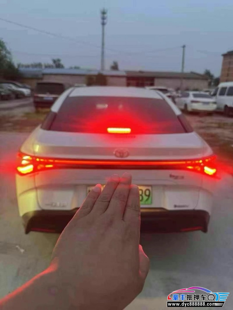 24年丰田BZ3轿车抵押车出售