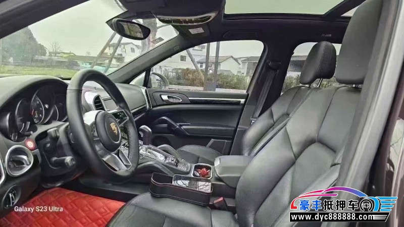 15年保时捷卡宴轿车抵押车出售