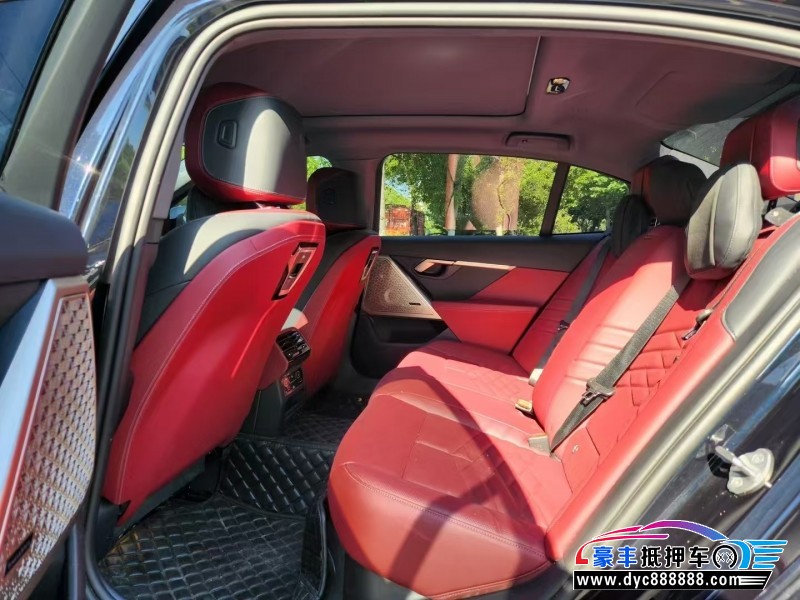 24年宝马5系轿车抵押车出售