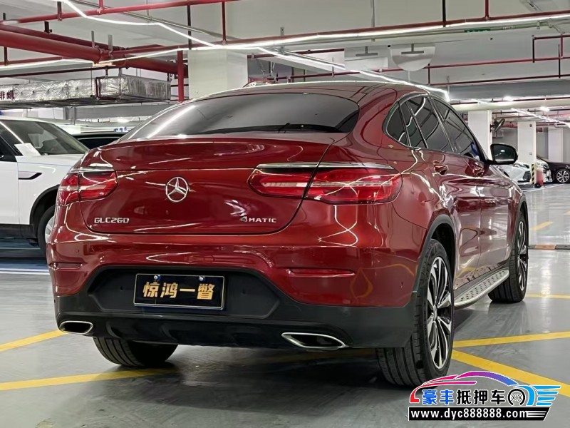 17年奔驰GLC轿车抵押车出售